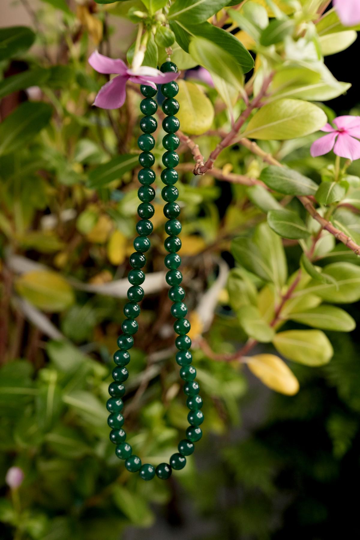 Genuine Green Agate Beads Necklace / Handcrafted Adjustable Mala Necklace / 8 MM Round Smooth Beaded Necklace Jewelry For Her - AS & JG